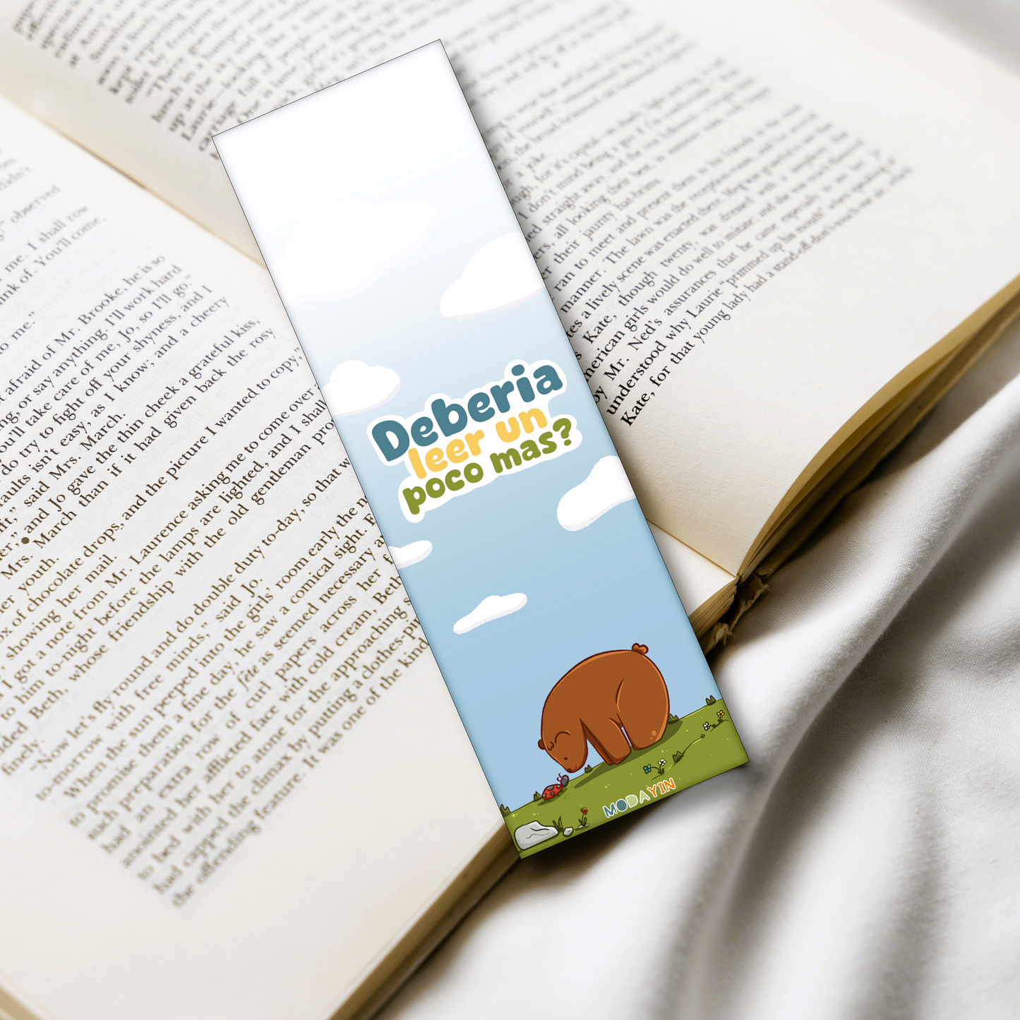 Bookmark "Curious bear"