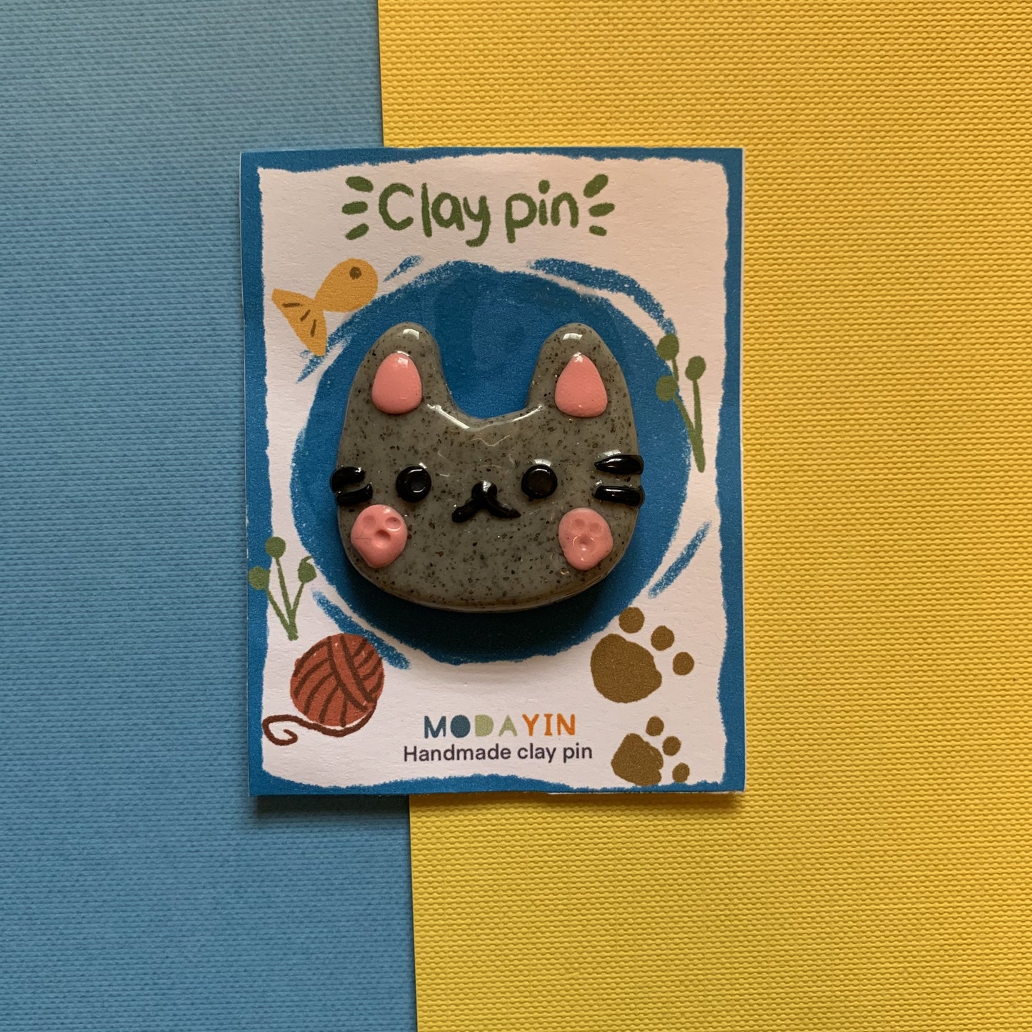 Clay pin "Rock cat"